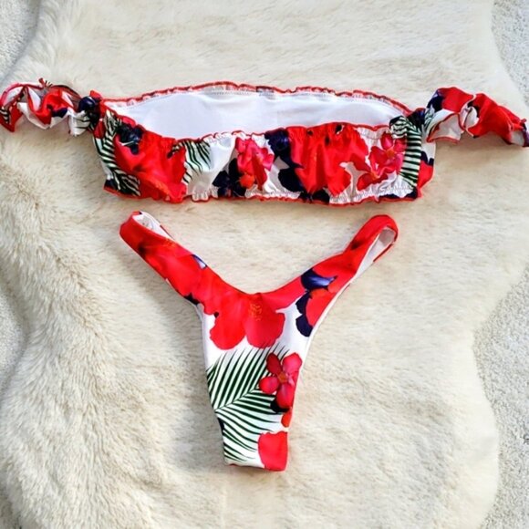 Red Flower Bandeau Off Shoulder Bikini Set Swimsuit - Picture 5 of 7